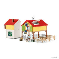 Schleich 42407 Boerderij met stal en dieren
