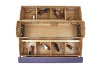 Kids Globe paardenstal met 7 boxen en weiland 1:24